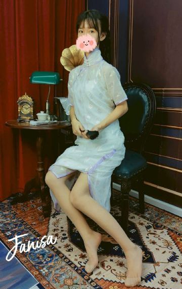 纯白轮舞曲