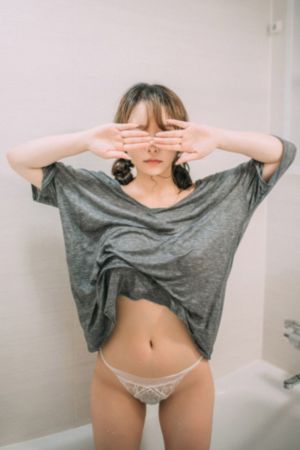 丰满的女邻居2伦理