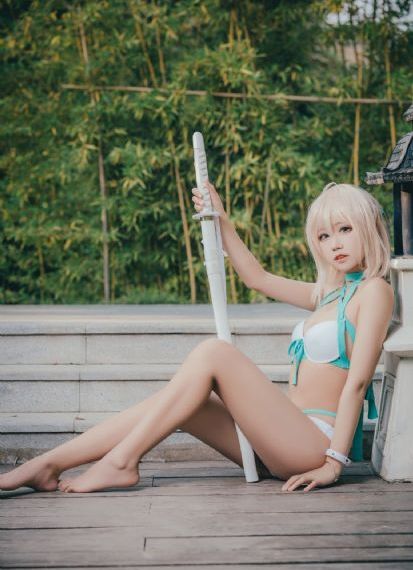 女子监狱电视剧完整版