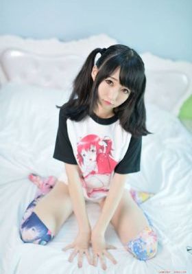 黑色皮革