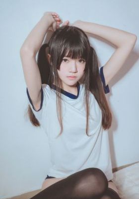教授和他的女大学生