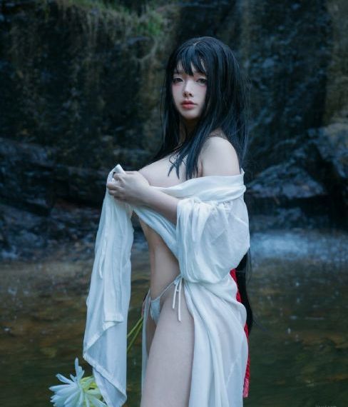 《情不自禁》叶玉卿在线