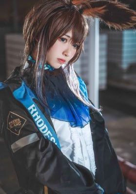 快拨出我是你母亲最火的一句