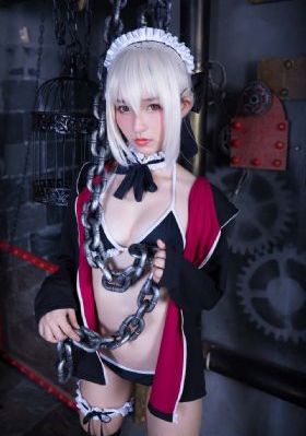 美女免费看片